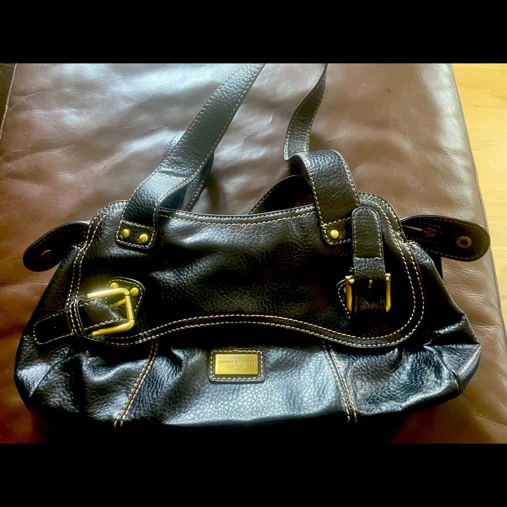 Tommy Hilfiger Leather Purse